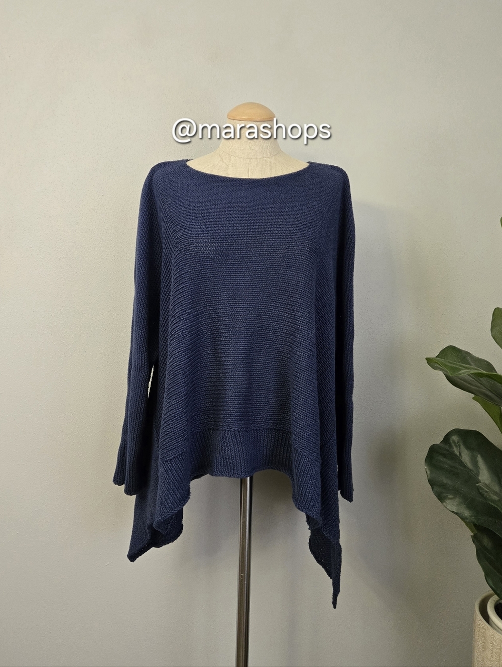 Alembika Blue Lightweight Knit Sweater